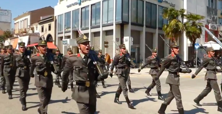 Αυτοί εδώ θα…ξανατραγουδήσουν το «Μακεδονία Ξακουστή»  ή θα τους  στείλουν δεμένους στα στρατοδικεία;